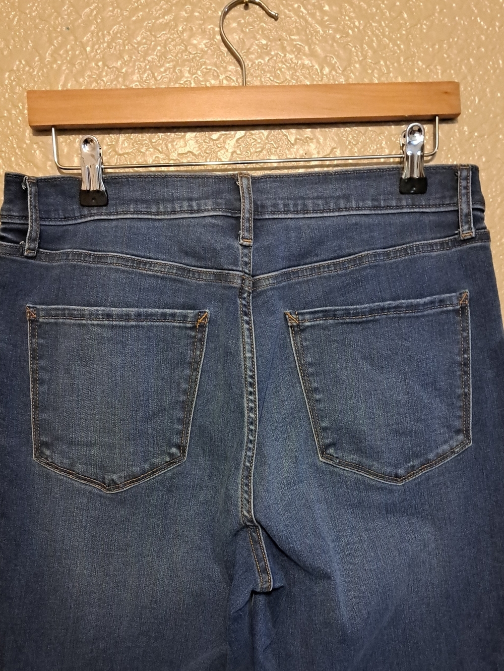 a.n.a High-Rise Dark Wash Skinny Jeans - Women. Size 12 Tall. - Picture 5 of 12